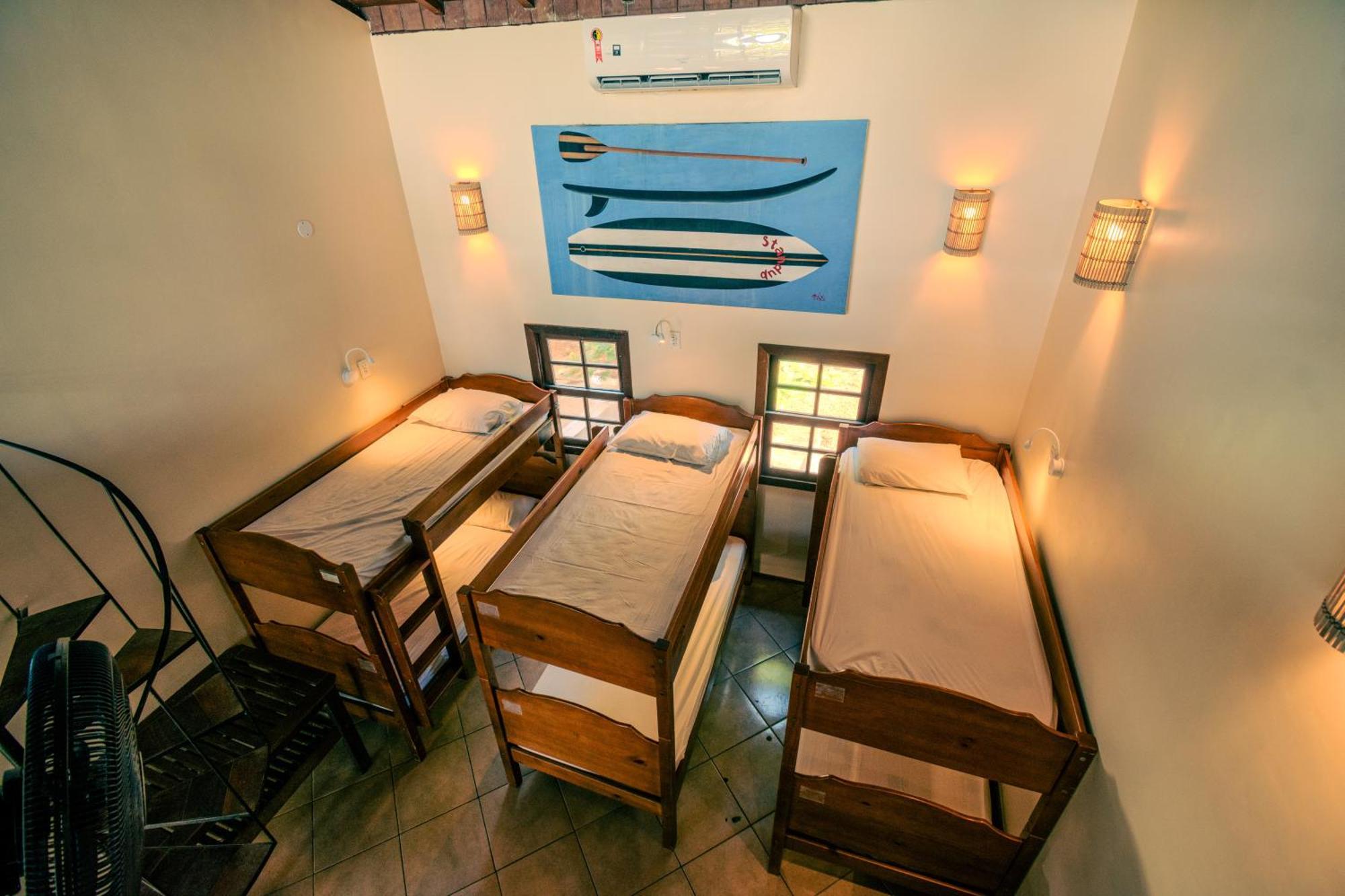 Bamboo Hostel Armacao dos Buzios